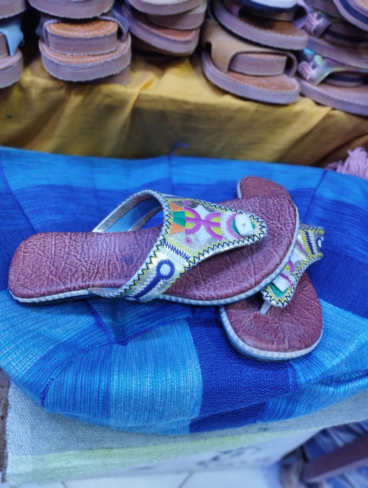 شبشب بنات صنع جلدي – Image 1
